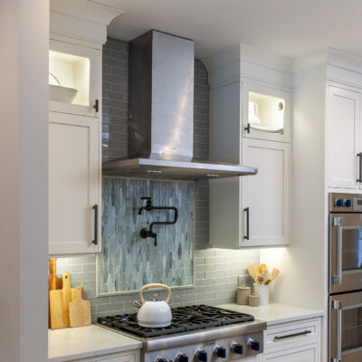 PERIMETER: Wood: Maple; Paint color: White Flour; Door Style: Enfield; Face Frame: Square Inset; ISLAND: Wood: Maple; Paint color: Peppercorn; Door Style: Enfield; Face Frame: Square Inset PERIMETER: Wood: Maple; Paint color: White Flour; Door Style: Enfield; Face Frame: Square Inset; ISLAND: Wood: Maple; Paint color: Peppercorn; Door Style: Enfield; Face Frame: Square Inset